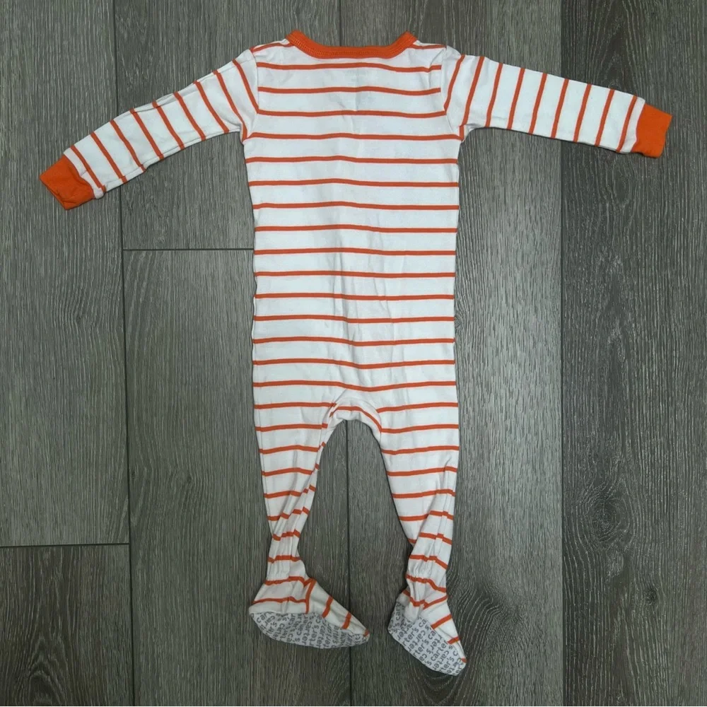 CARTERS HALLOWEEN ZIP UP FOOTED SLEEPER PUMPKIN 12MO